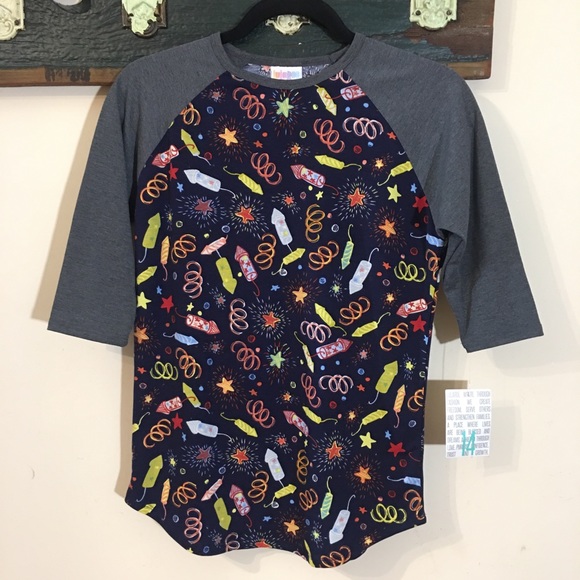 LuLaRoe Sloan Junior Fireworks Print Baseball Style T-Shirt Size 14 - Picture 2 of 11